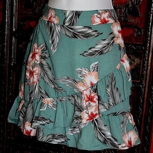 New Cupcakes And Cashmere Bristol Blue Floral Tropical Ruffle Mini Skirt